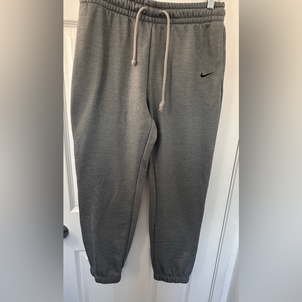 Nike Men's Grey Joggers- Medium